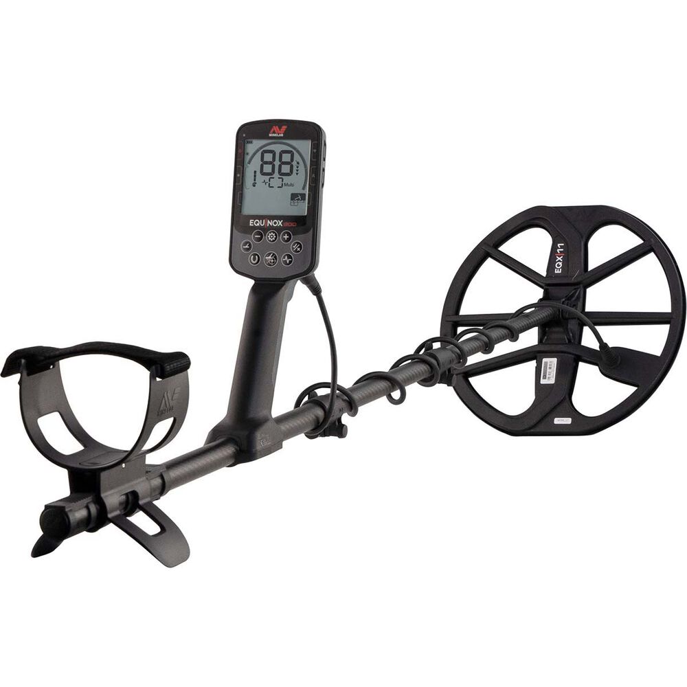  Minelab Equinox 900 Metal Detector