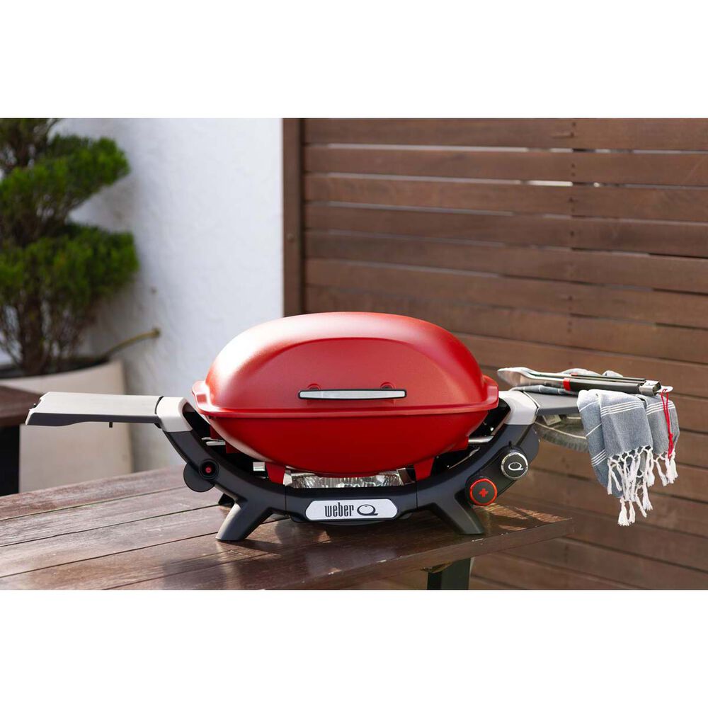  Weber Q+ Flame Red (Q2600N+) LP BBQ Red