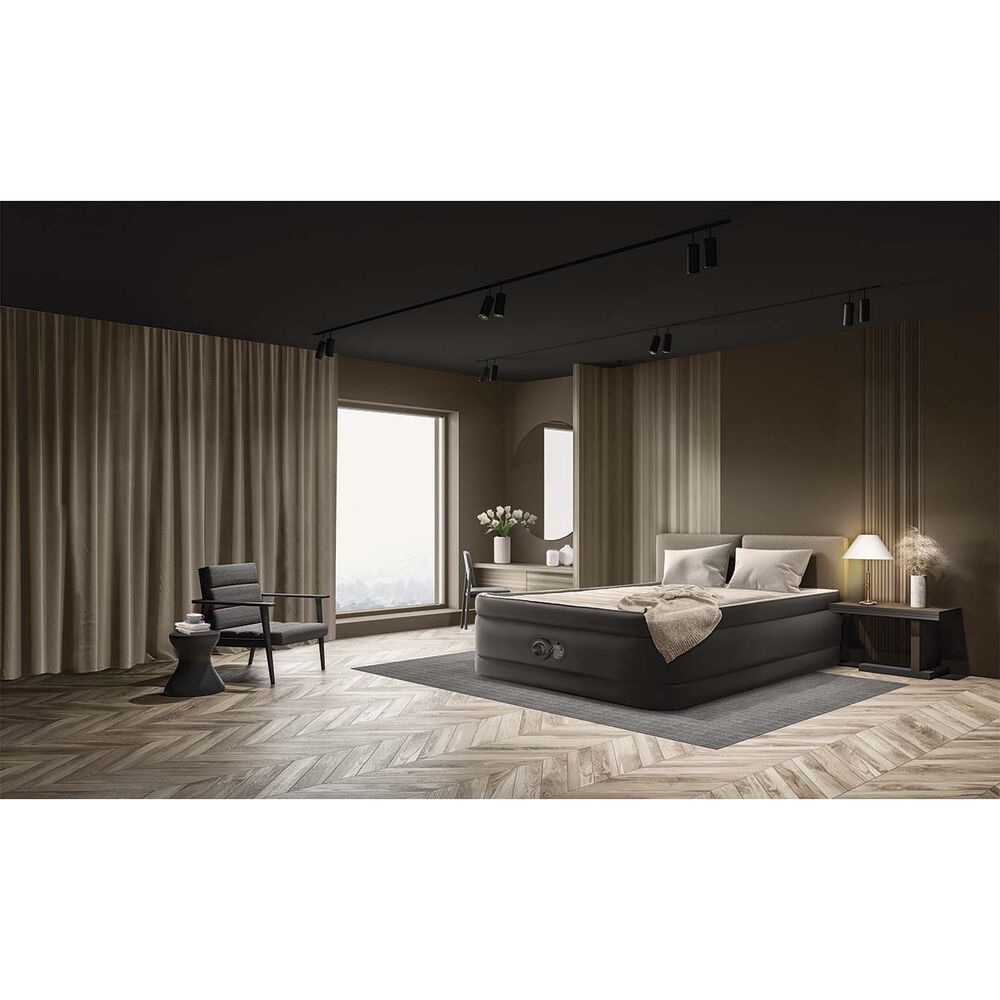  Intex TruAire® Luxury Built-In Pump Queen Air Bed