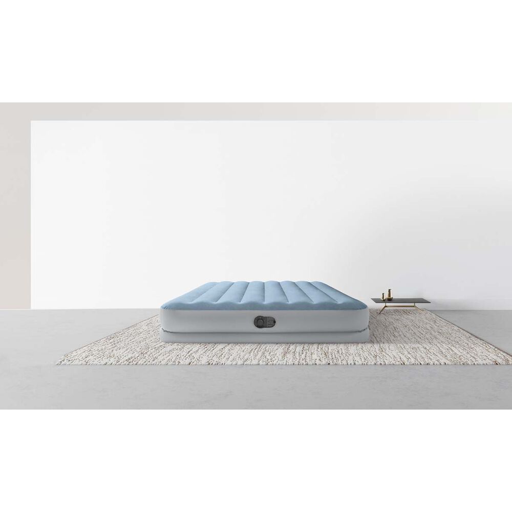  Intex Dura-Beam Plus Comfort Queen Air Bed