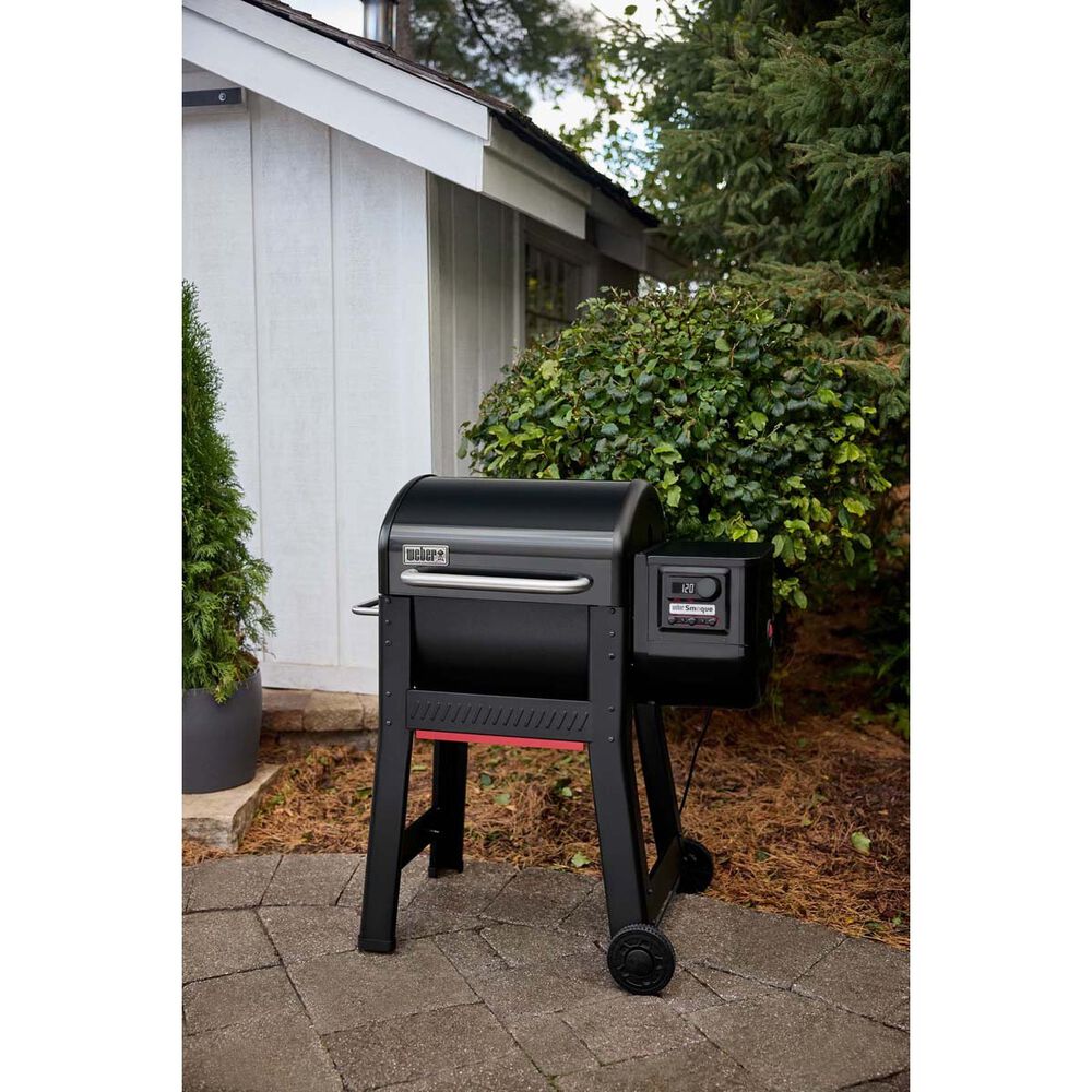  Weber Smoque Pellet Smoker