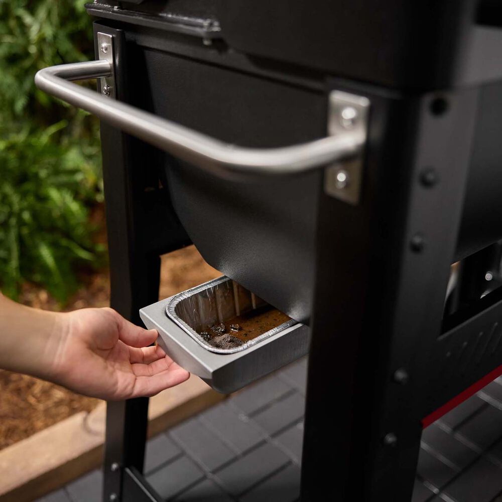  Weber Smoque Pellet Smoker