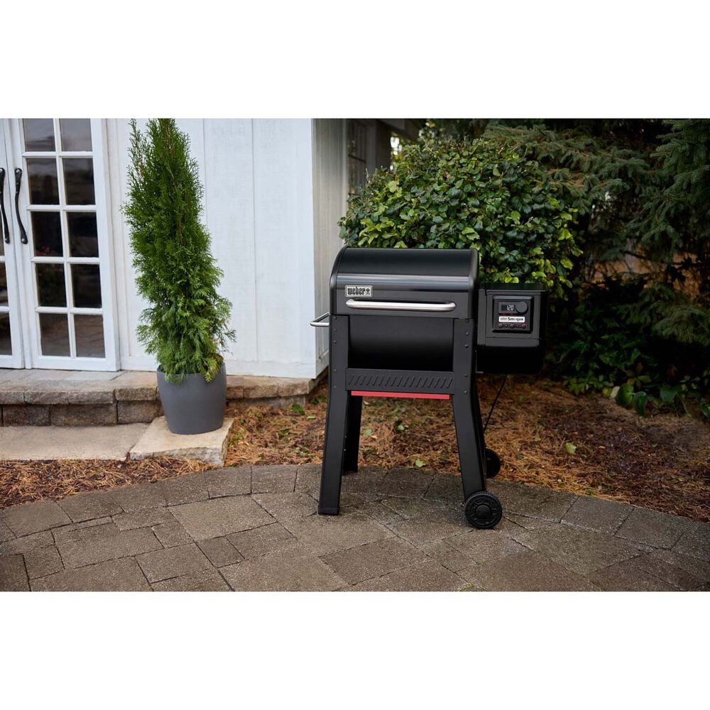  Weber Smoque Pellet Smoker