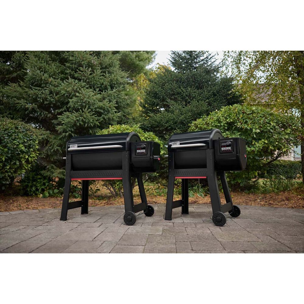  Weber Smoque Pellet Smoker