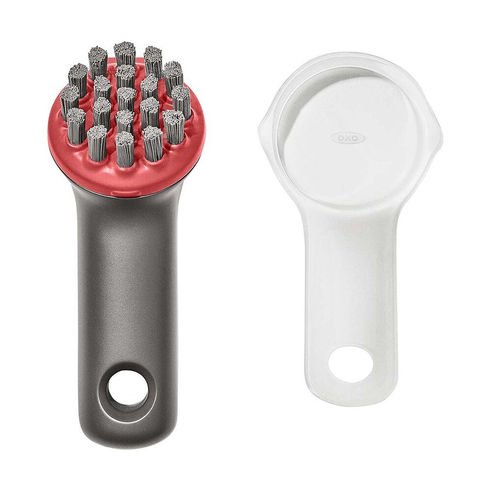  OXO Outdoor Heavy Duty Brush With Cover